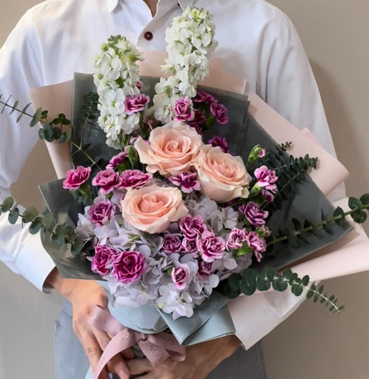 Fresh Matthiola, Hydrangea, Roses and Carnations Bouquet in Singapore Under $100 Free Delivery